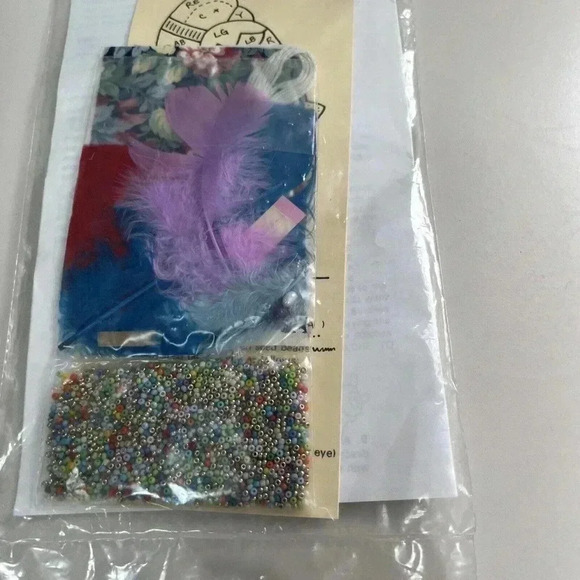 ANN BENSON NEW SEALED PARROT PIN KIT B018, BEADS CRYSTALS TURQUIOSE AMETHYST - Picture 2 of 12